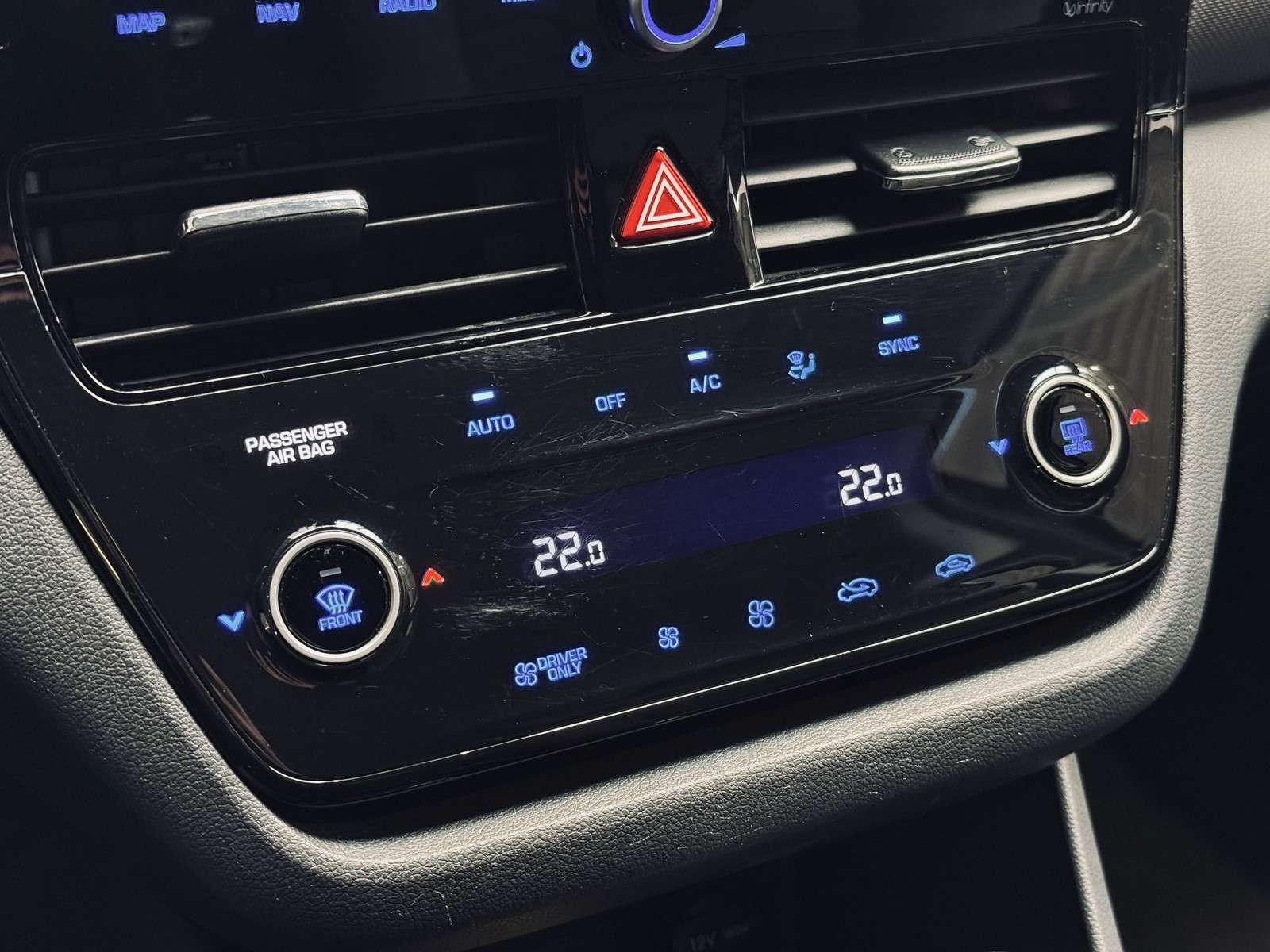 Fahrzeugbild eines Hyundai IONIQ
