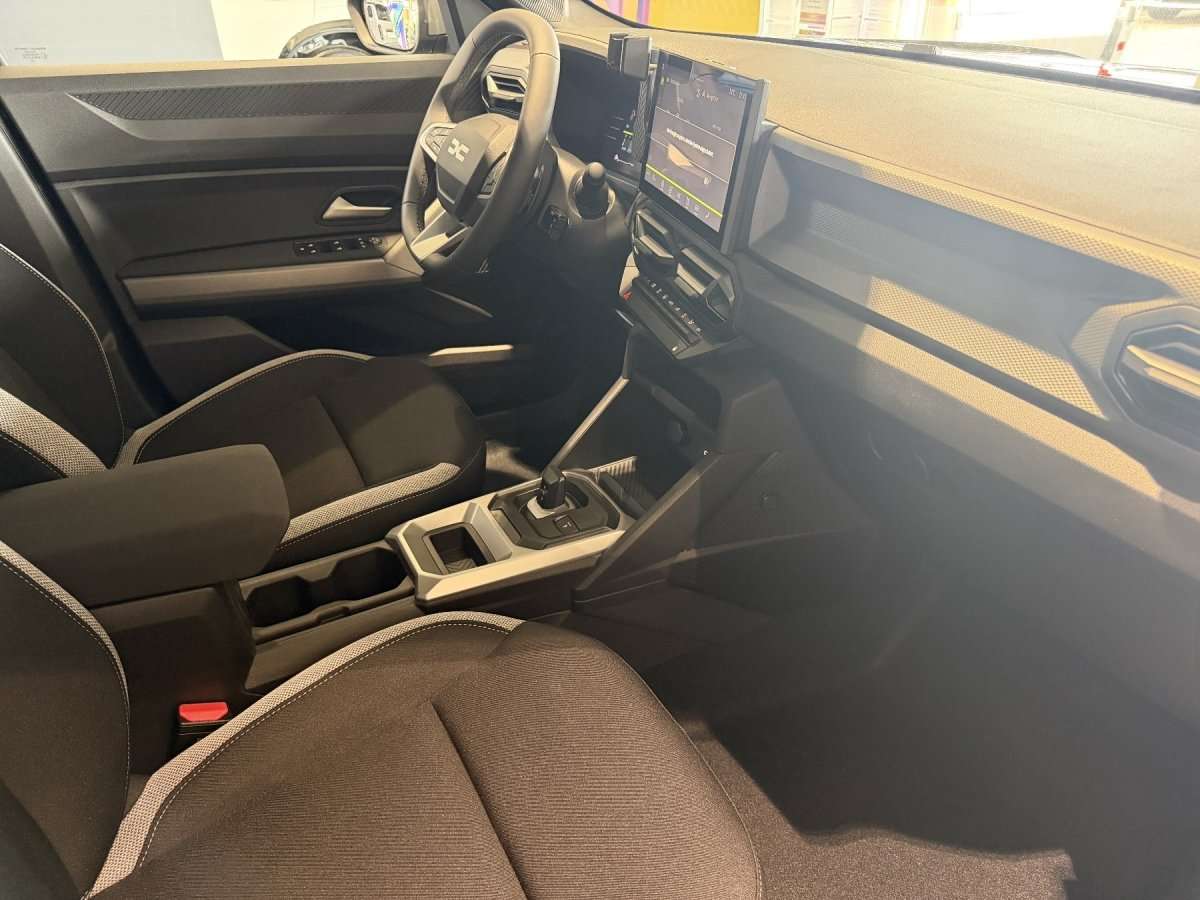 Fahrzeugbild eines Dacia Duster