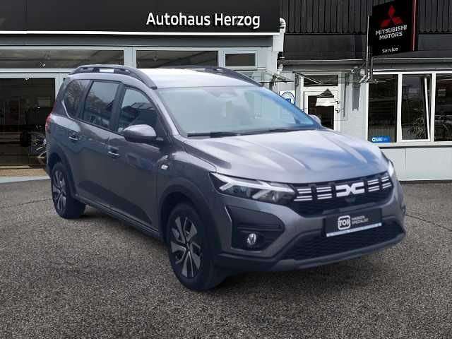 Fahrzeugbild eines Dacia Jogger