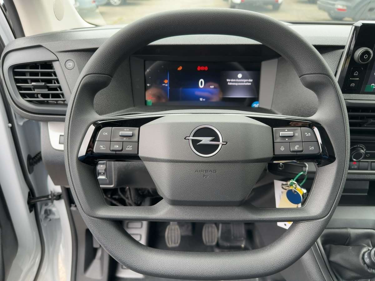 Fahrzeugbild eines Opel Vivaro