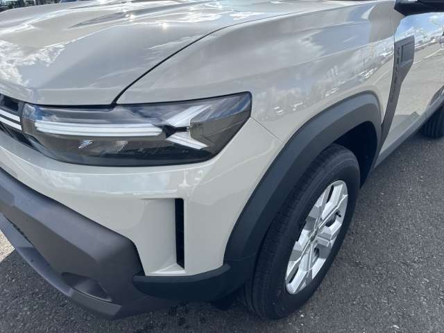 Fahrzeugbild eines Dacia Duster