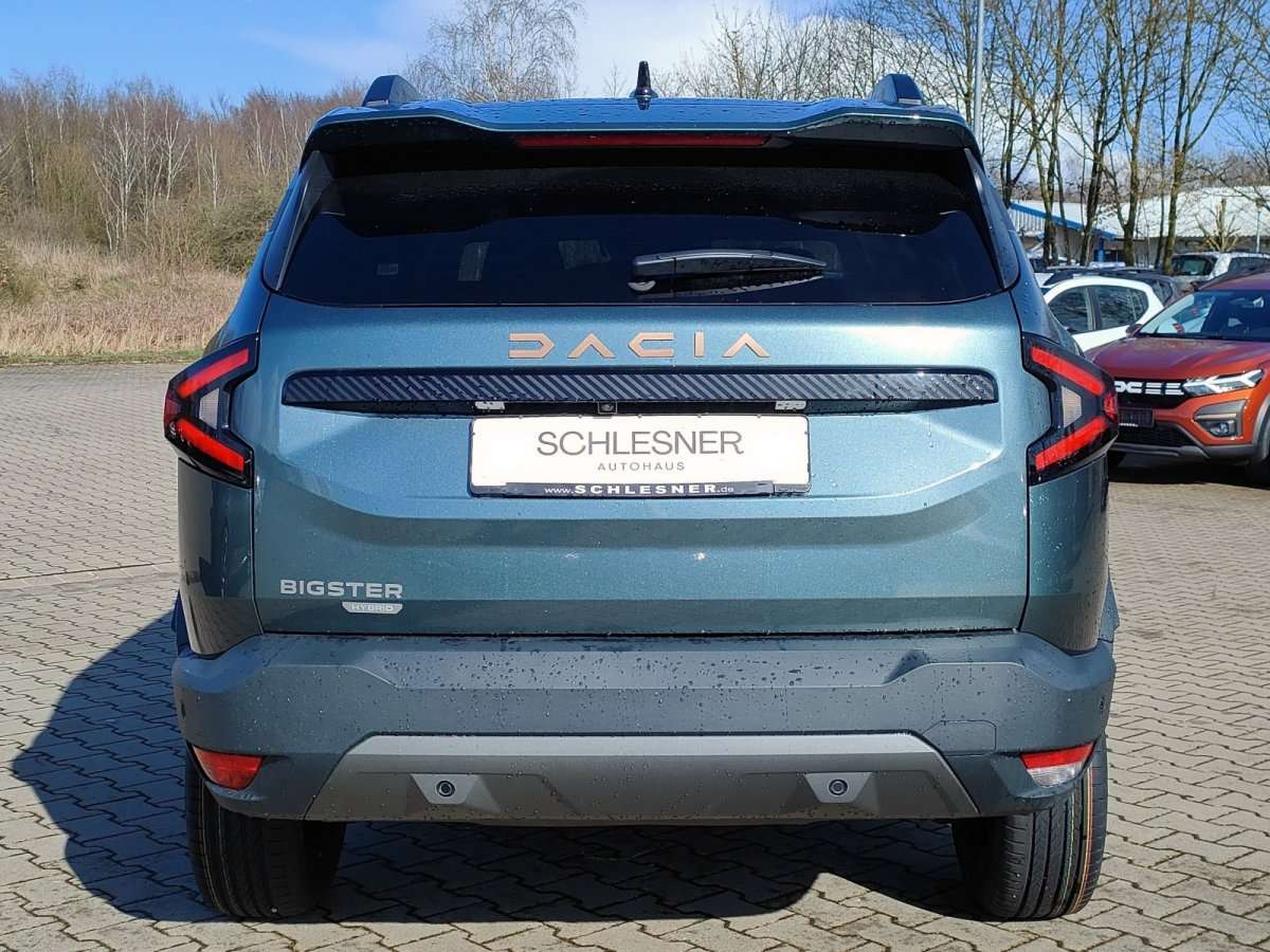 Fahrzeugbild eines Dacia Bigster