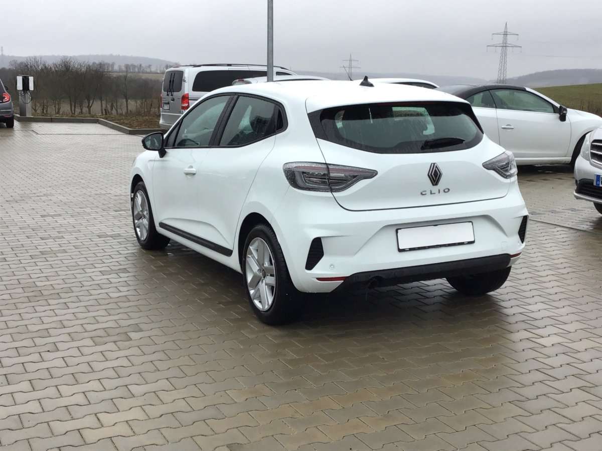 Fahrzeugbild eines Renault Clio