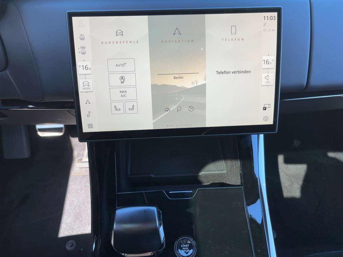 Fahrzeugbild eines Land Rover Range Rover Sport