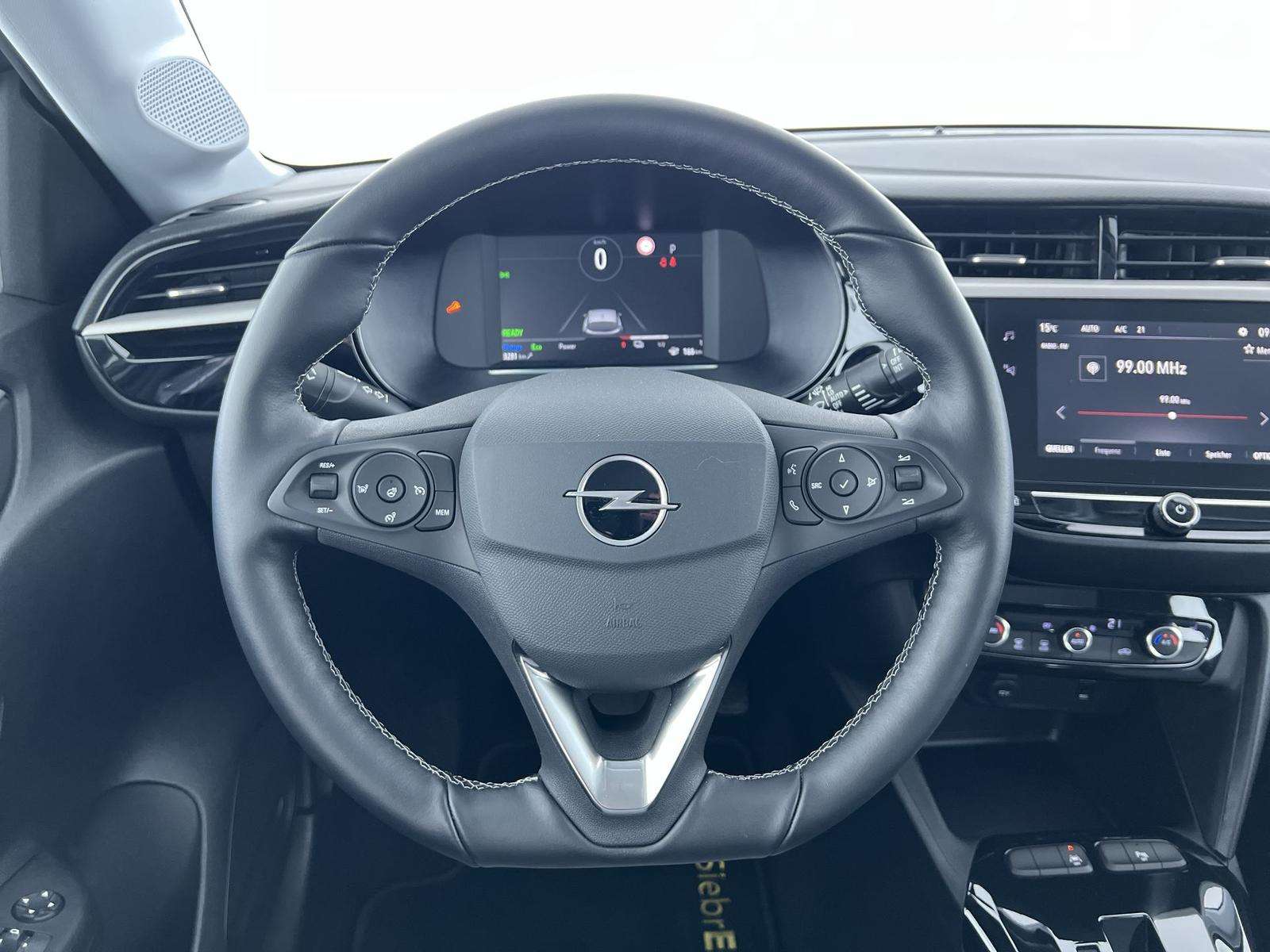 Fahrzeugbild eines Opel Corsa