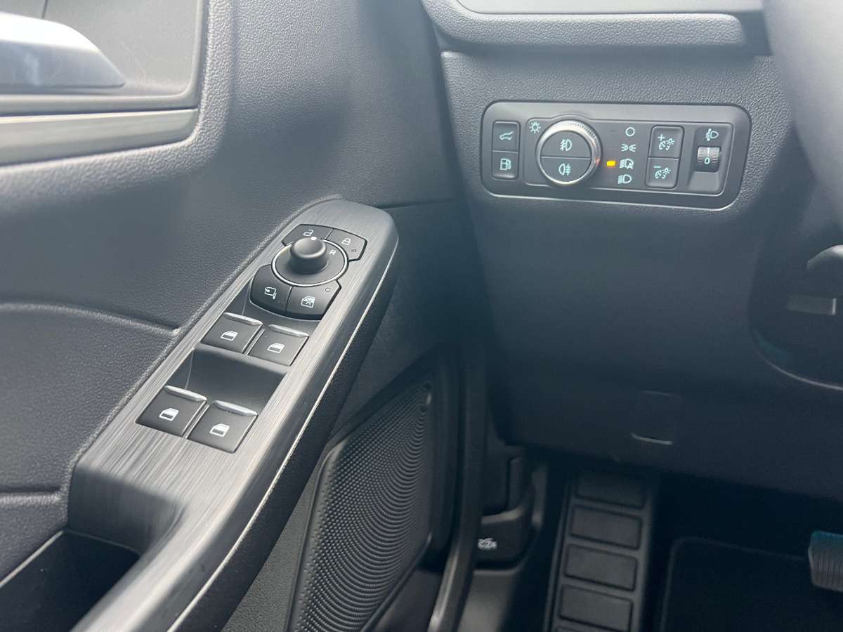 Fahrzeugbild eines Ford Kuga