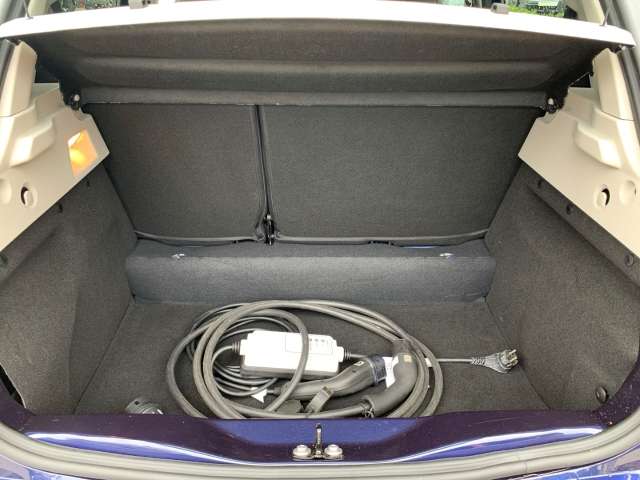 Fahrzeugbild eines Renault ZOE