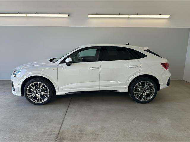 Fahrzeugbild eines Audi Q3