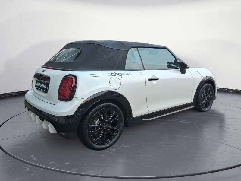 Fahrzeugbild eines MINI COOPER