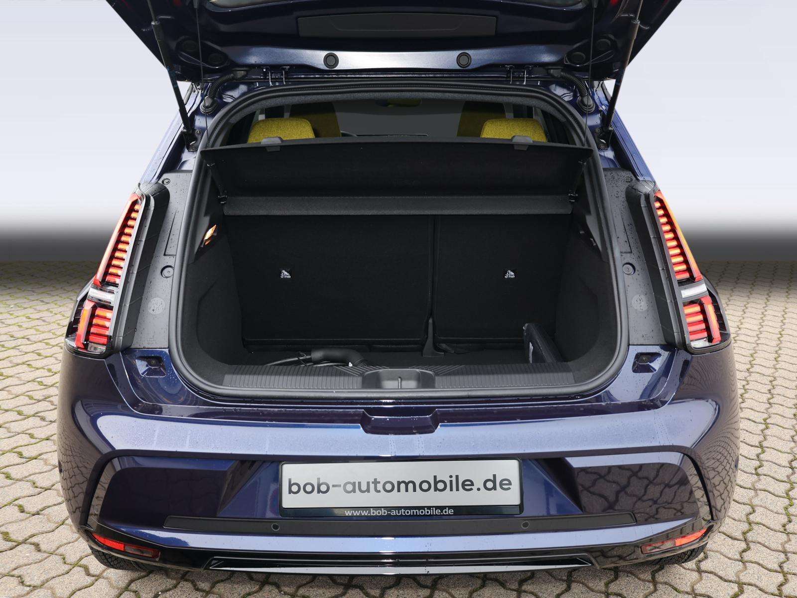 Fahrzeugbild eines Renault 5 E-TECH
