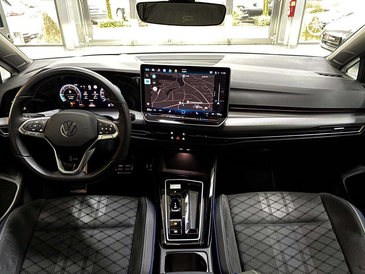 Fahrzeugbild eines Volkswagen Golf