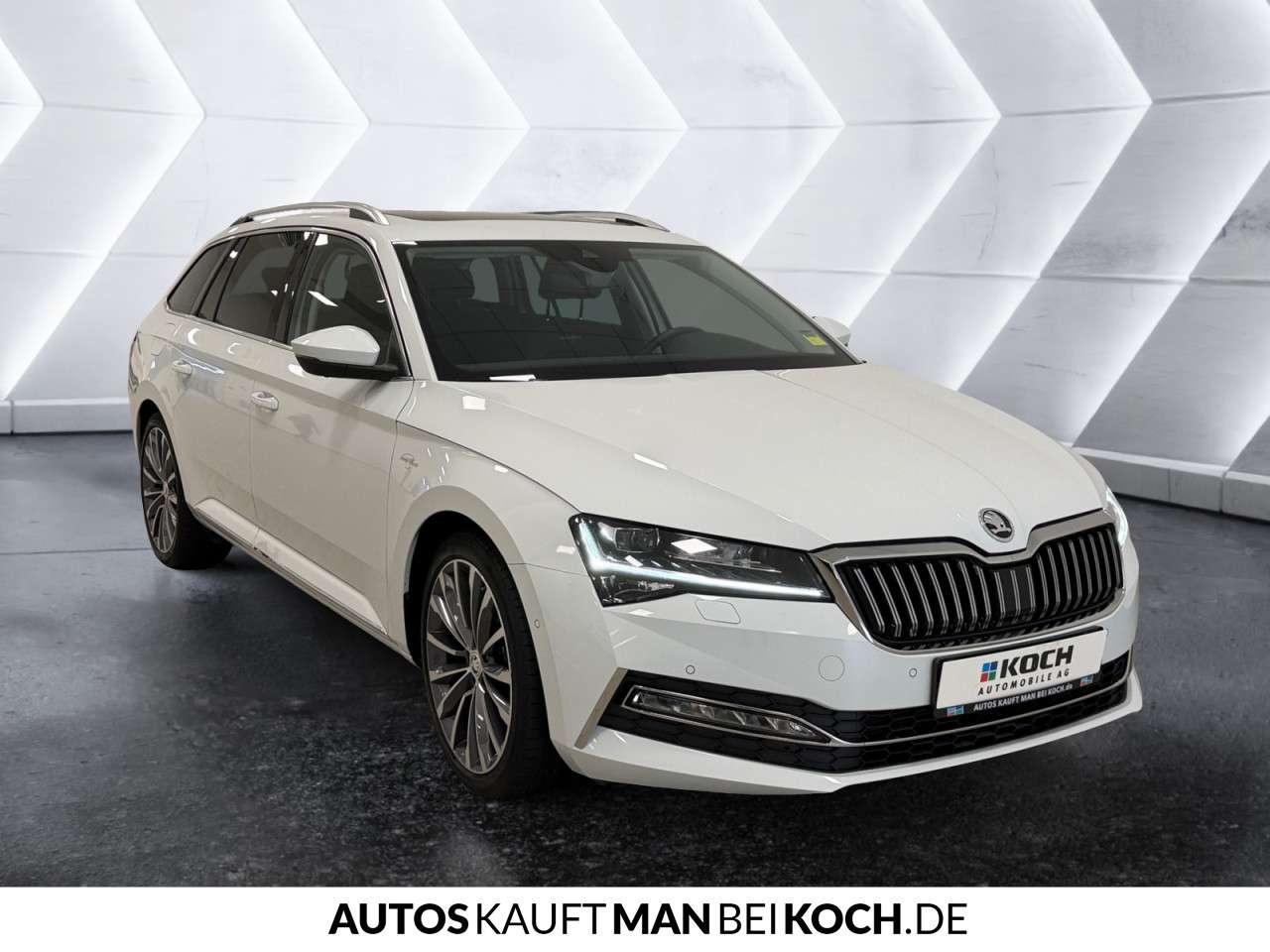 Fahrzeugbild eines Skoda Superb