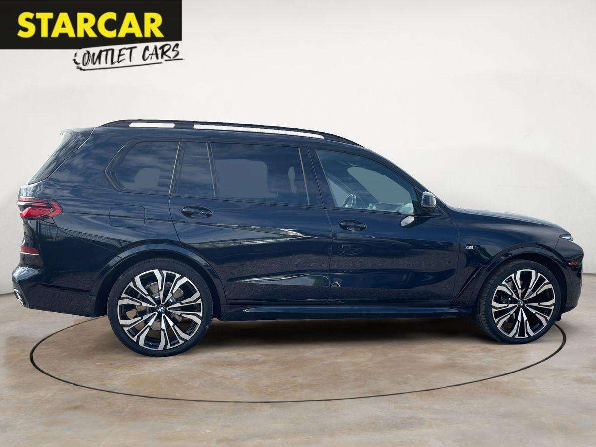 Fahrzeugbild eines BMW X7
