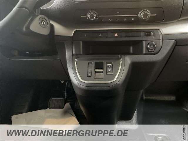 Fahrzeugbild eines Opel Vivaro