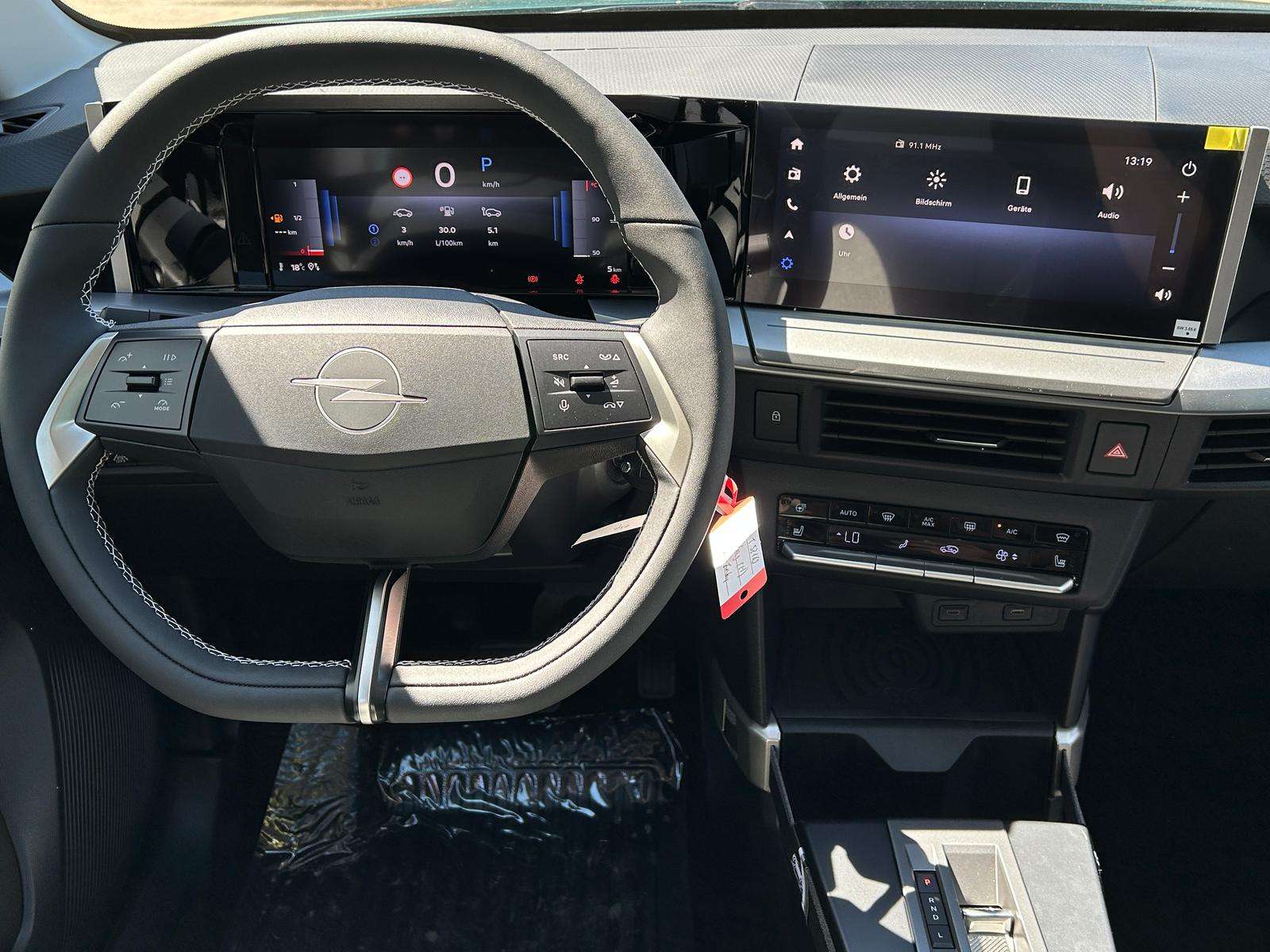Fahrzeugbild eines Opel Frontera