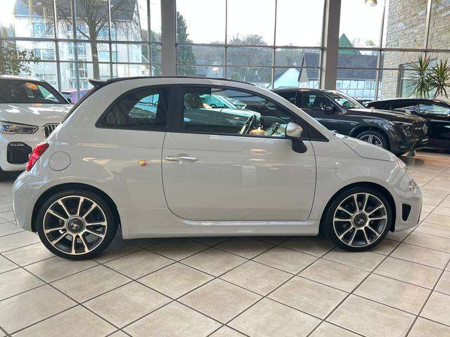 Fahrzeugbild eines Abarth 595