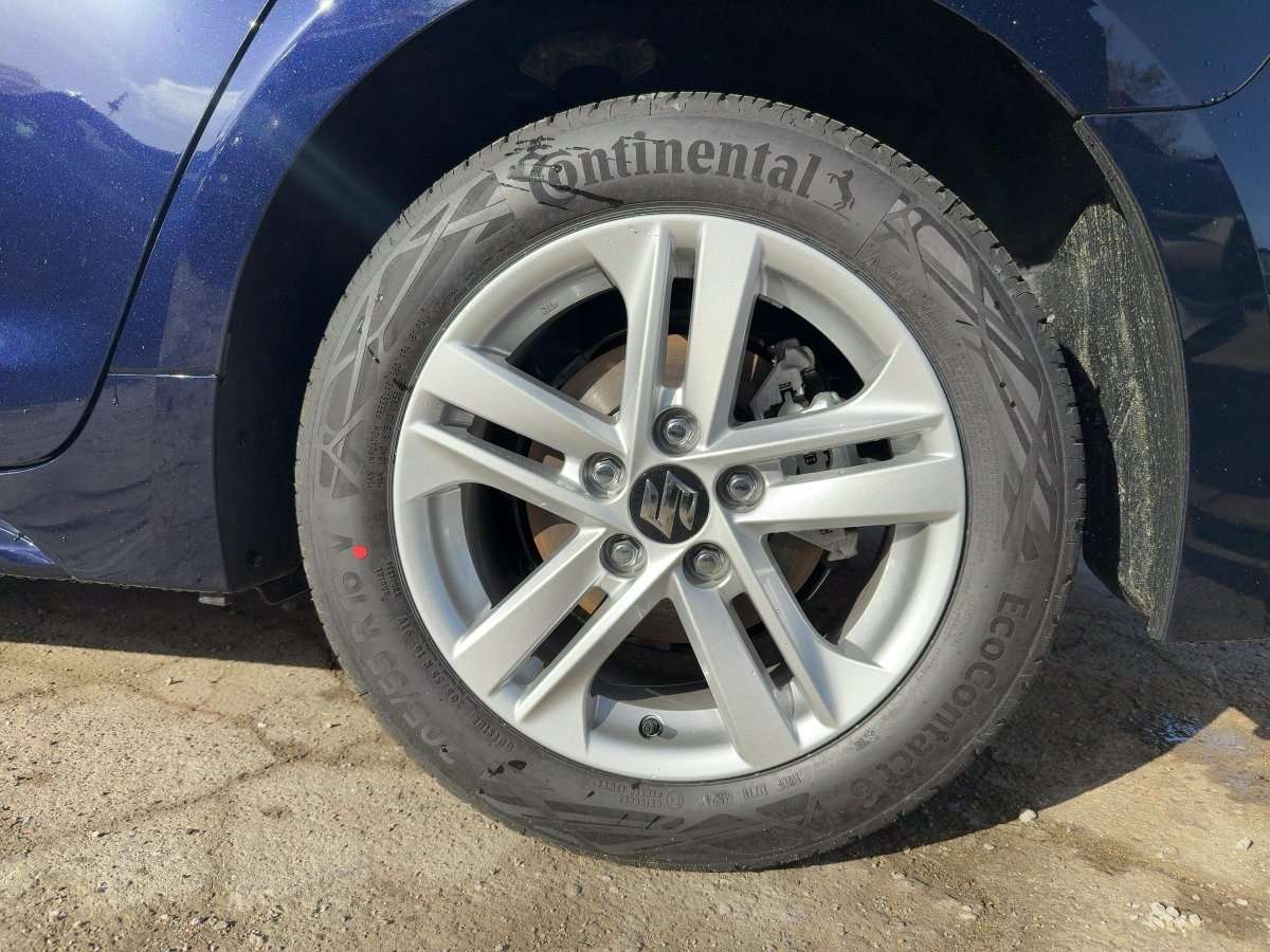 Fahrzeugbild eines Suzuki Swace