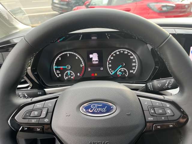 Fahrzeugbild eines Ford Tourneo Connect