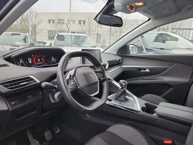 Fahrzeugbild eines Peugeot 3008