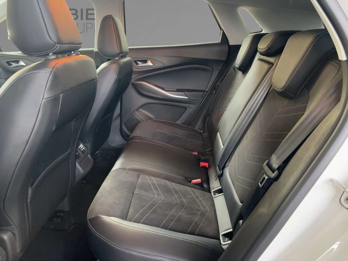Fahrzeugbild eines Opel Grandland X