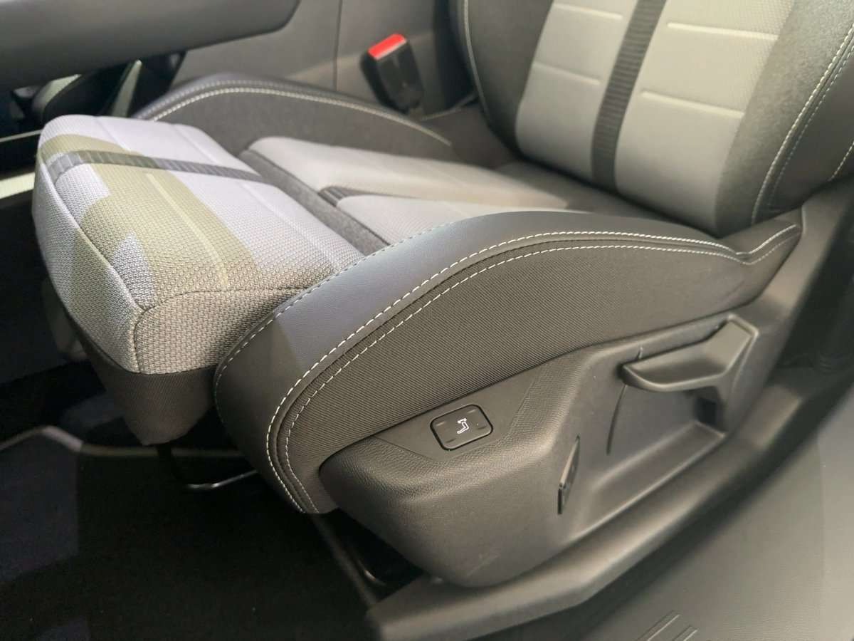 Fahrzeugbild eines Opel Grandland X