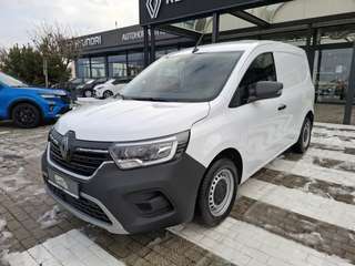 Schräge Frontansicht auf einen Renault Kangoo , freigestellt