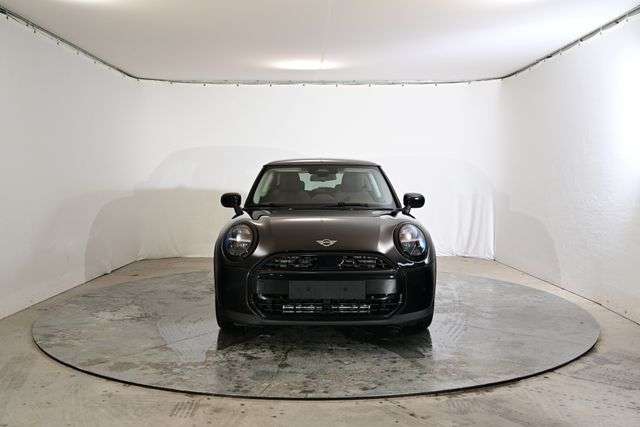 Fahrzeugbild eines MINI COOPER