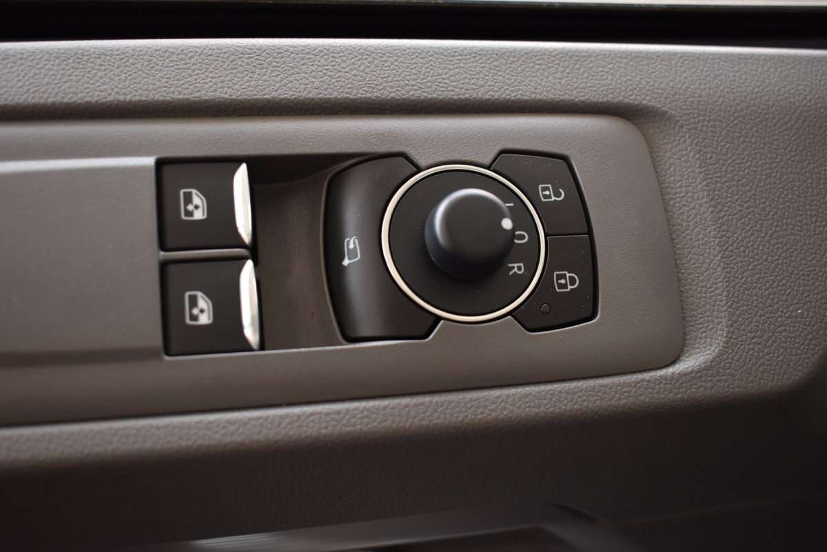 Fahrzeugbild eines Volkswagen Caravelle