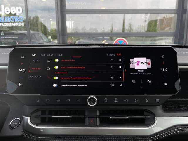 Fahrzeugbild eines Jeep Compass