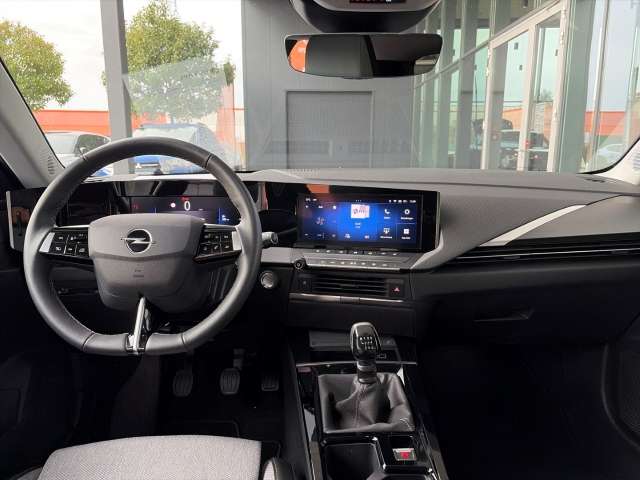 Fahrzeugbild eines Opel Astra