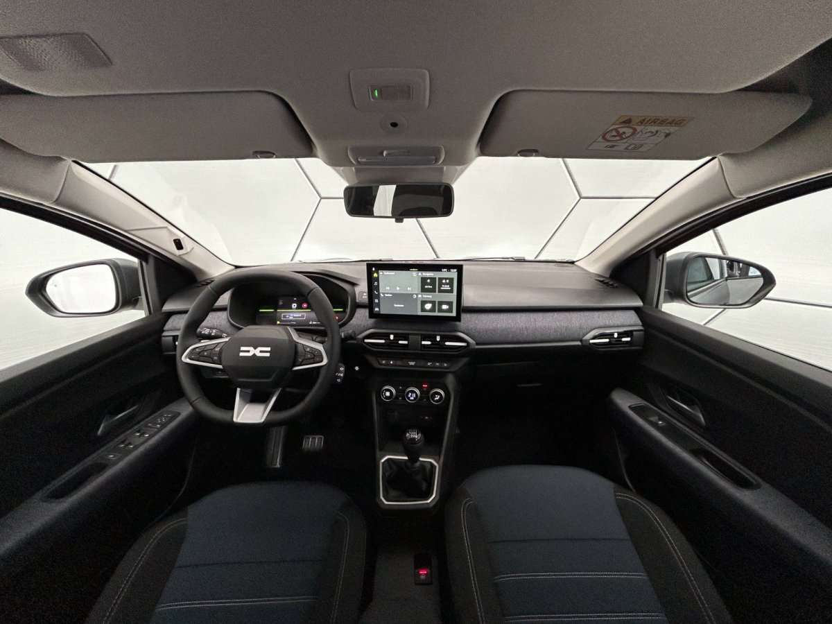 Fahrzeugbild eines Dacia Sandero