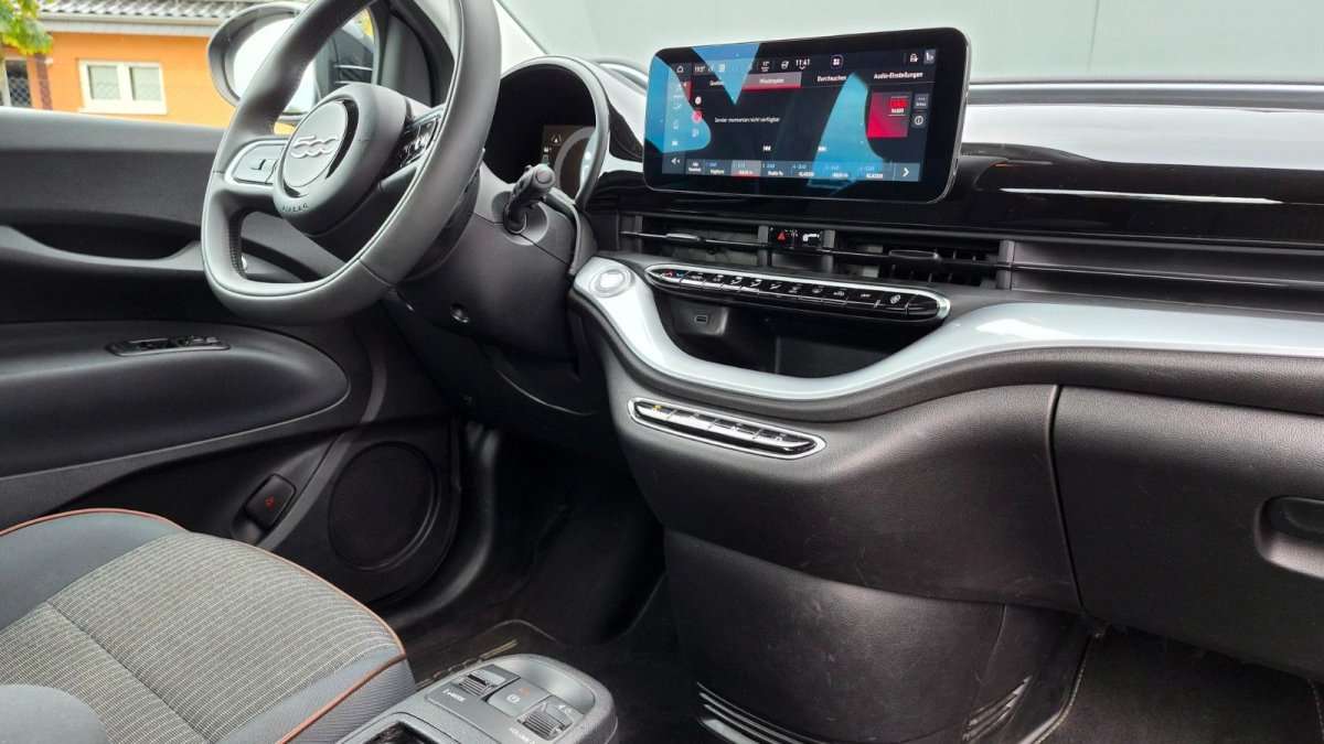 Fahrzeugbild eines Fiat 500