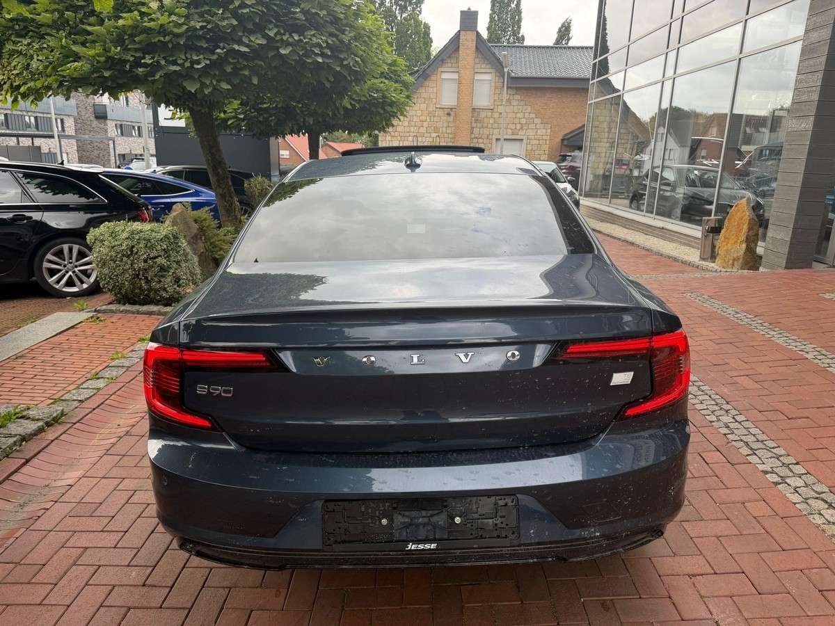 Fahrzeugbild eines Volvo S90
