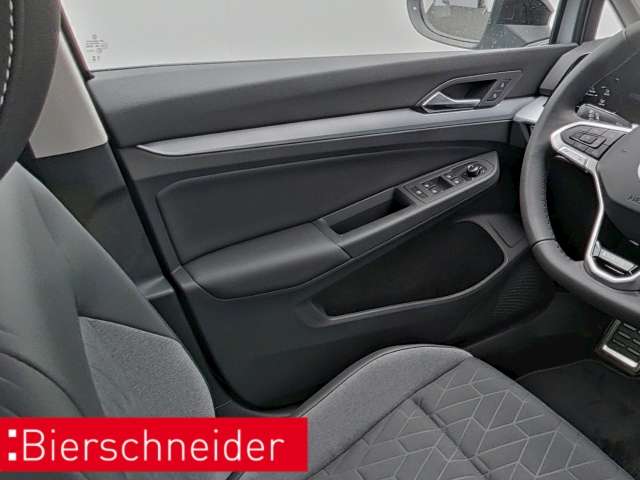 Fahrzeugbild eines Volkswagen Golf