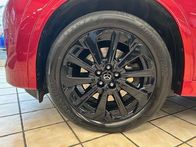 Fahrzeugbild eines Mazda CX-60