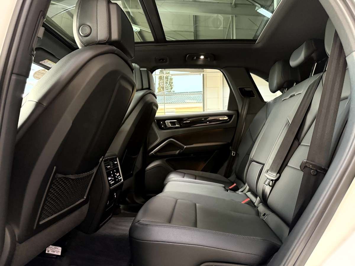 Fahrzeugbild eines Porsche Cayenne