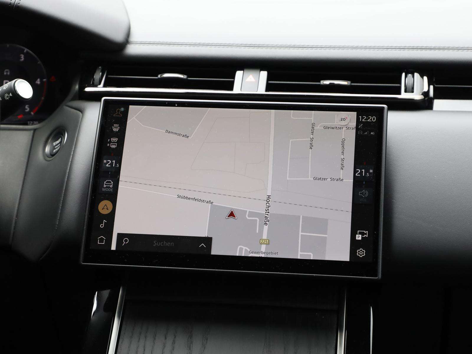 Fahrzeugbild eines Land Rover Range Rover Velar
