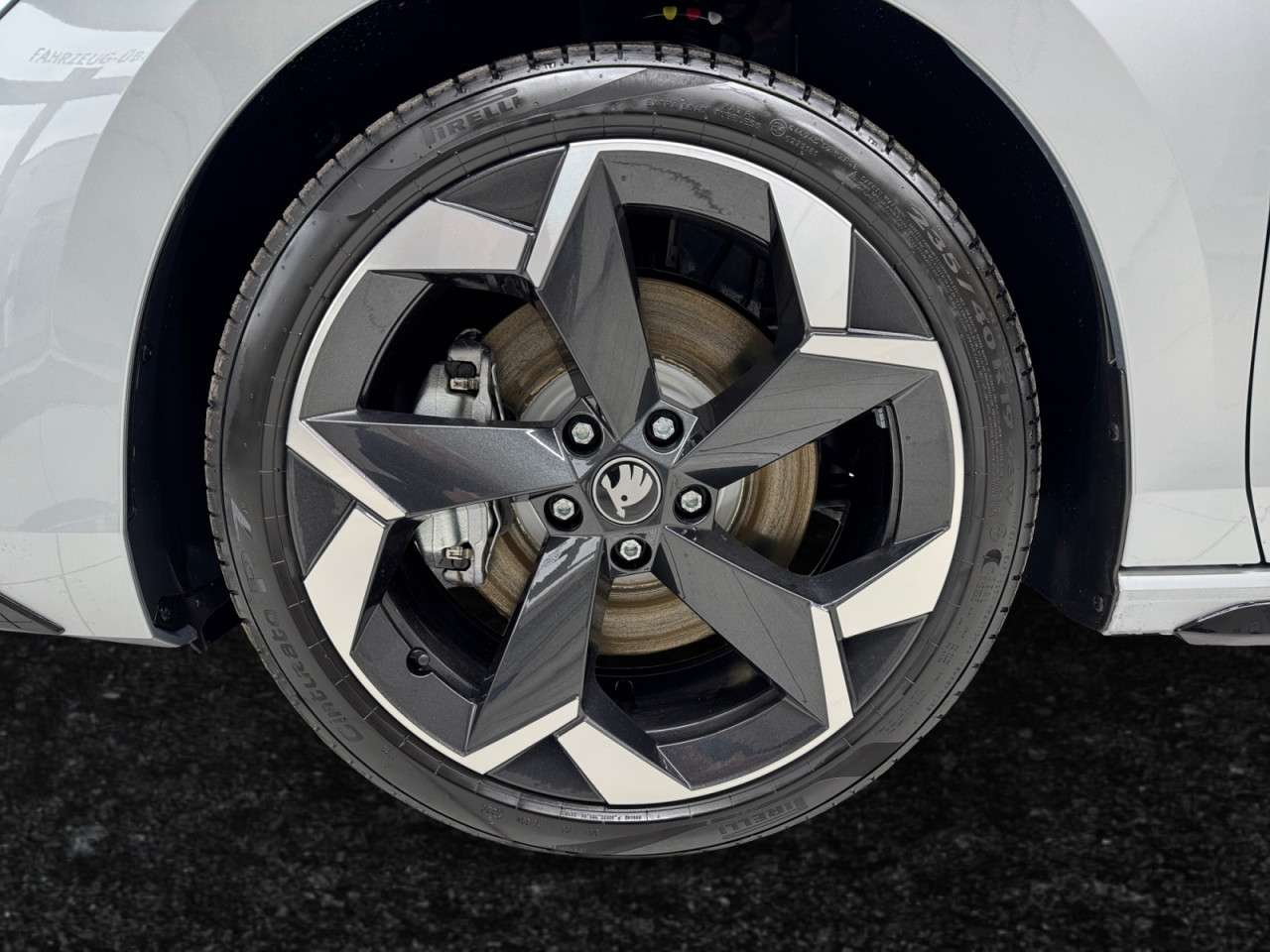 Fahrzeugbild eines Skoda Superb