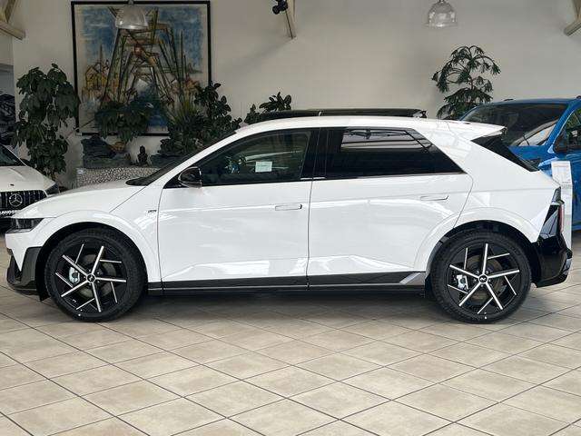 Fahrzeugbild eines Hyundai IONIQ