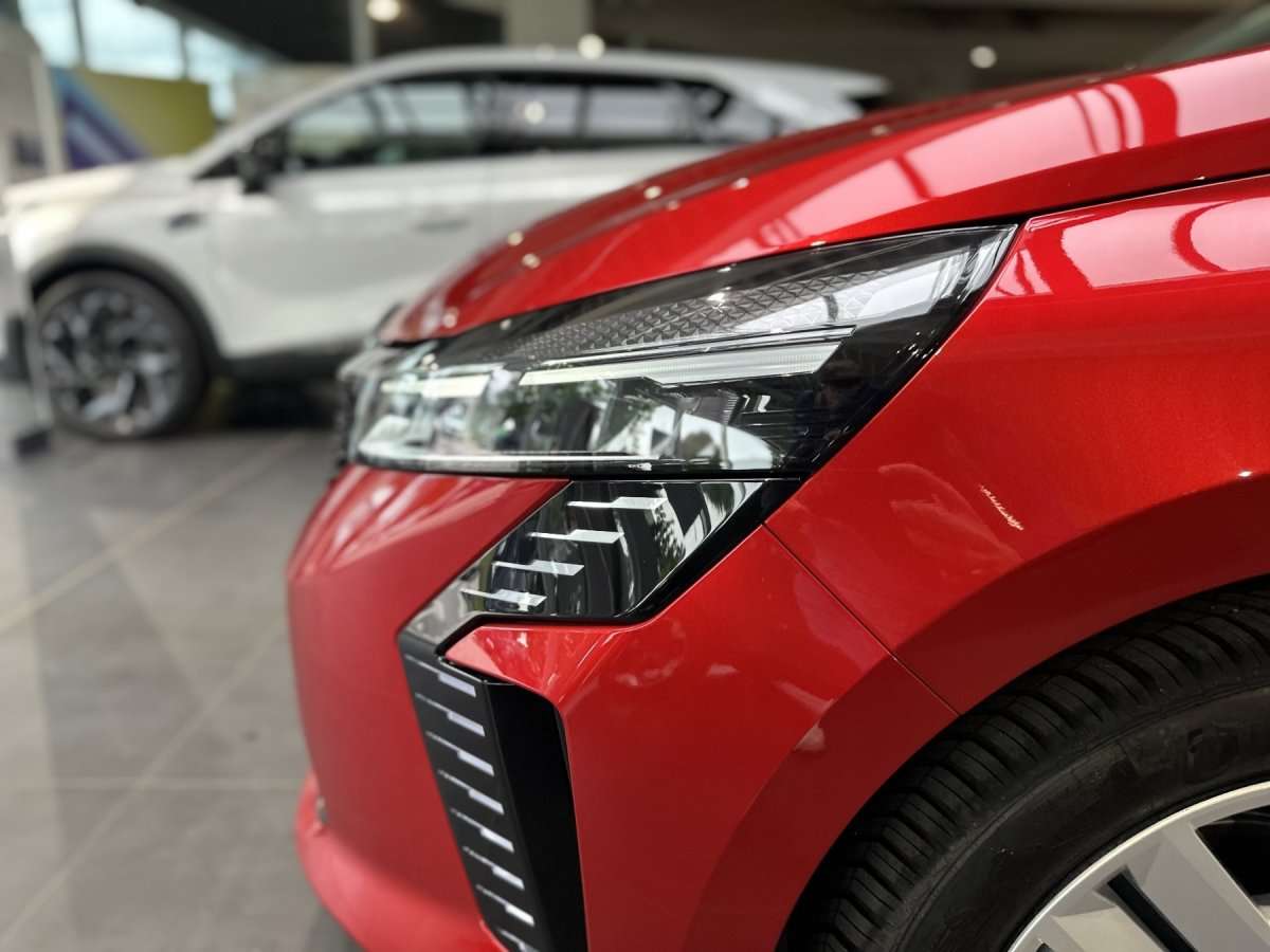 Fahrzeugbild eines Renault Clio