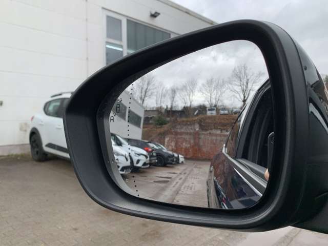 Fahrzeugbild eines Renault Megane E-TECH