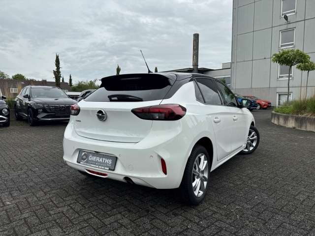 Fahrzeugbild eines Opel Corsa