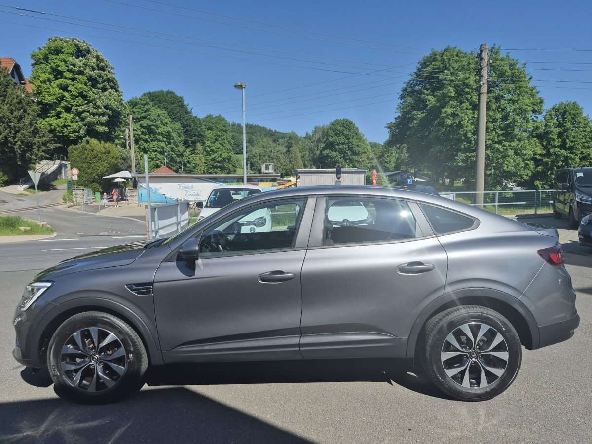 Fahrzeugbild eines Renault Arkana
