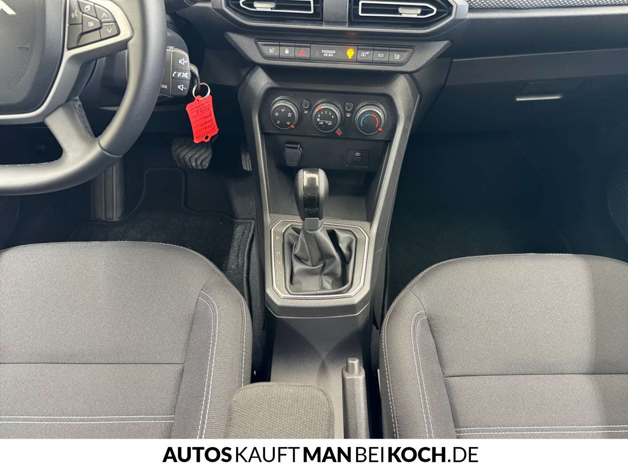 Fahrzeugbild eines Dacia Sandero