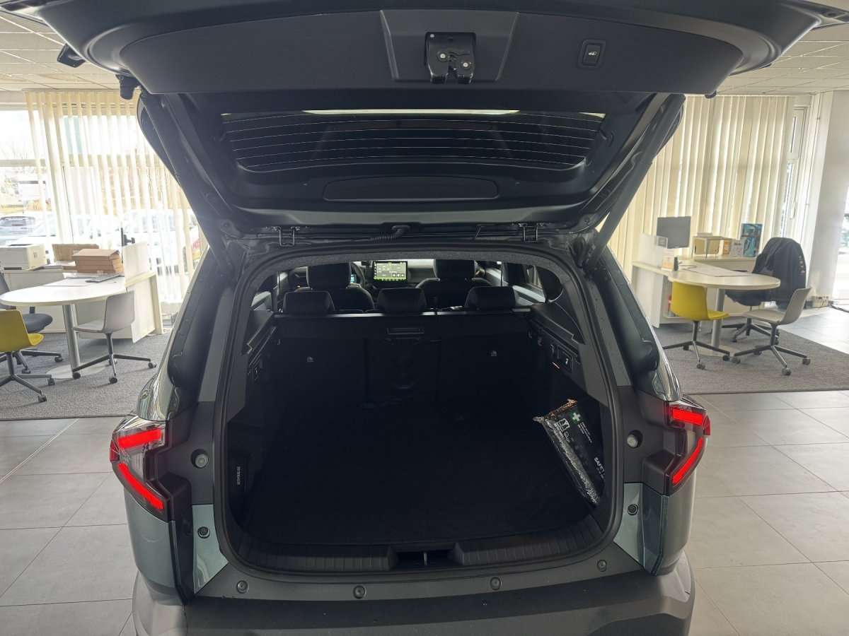 Fahrzeugbild eines Dacia Bigster