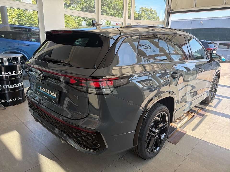 Fahrzeugbild eines Volkswagen Tayron