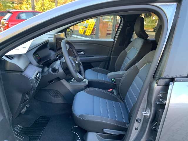 Fahrzeugbild eines Dacia Jogger