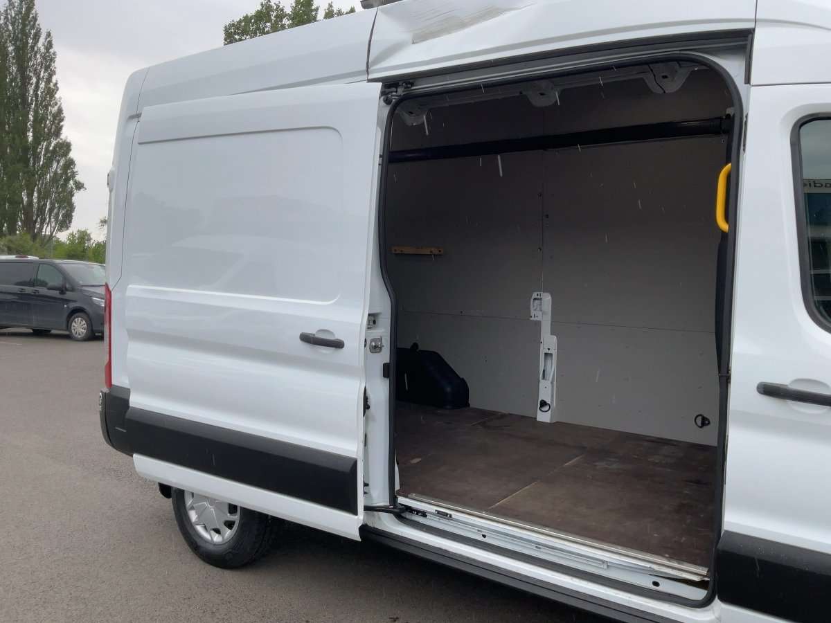 Fahrzeugbild eines Ford Transit