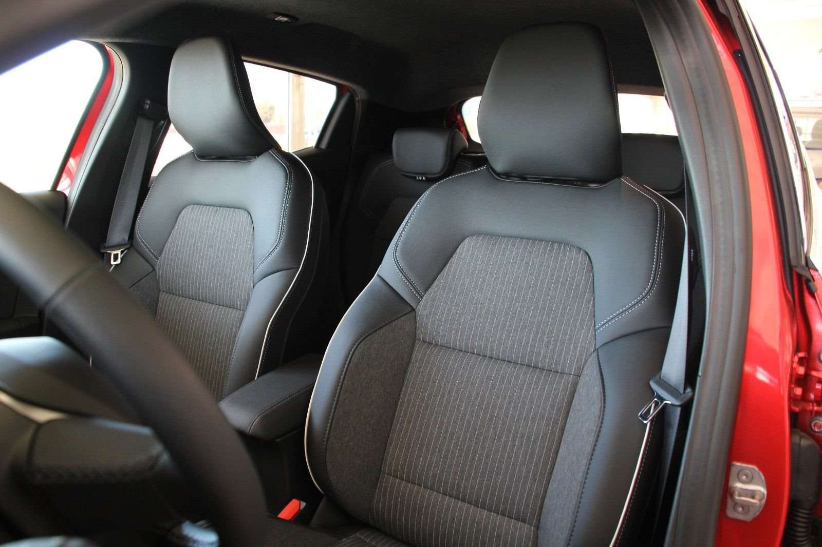 Fahrzeugbild eines Mitsubishi Colt