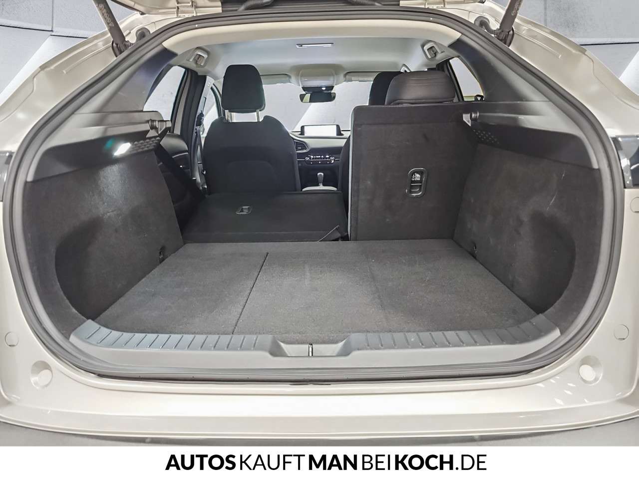 Fahrzeugbild eines Mazda CX-30